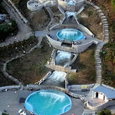 Centar 图兹拉